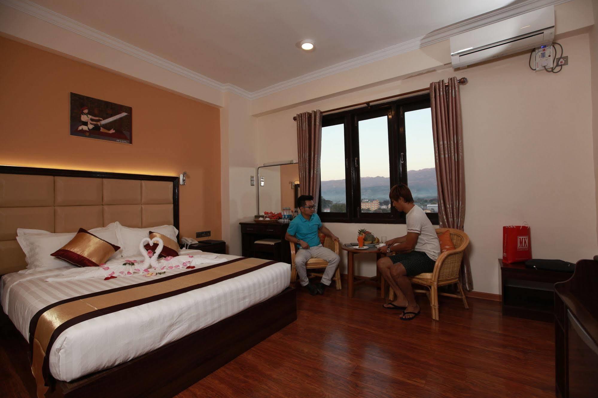 The Hotel Emperor-Inle Nyaung Shwe Ngoại thất bức ảnh