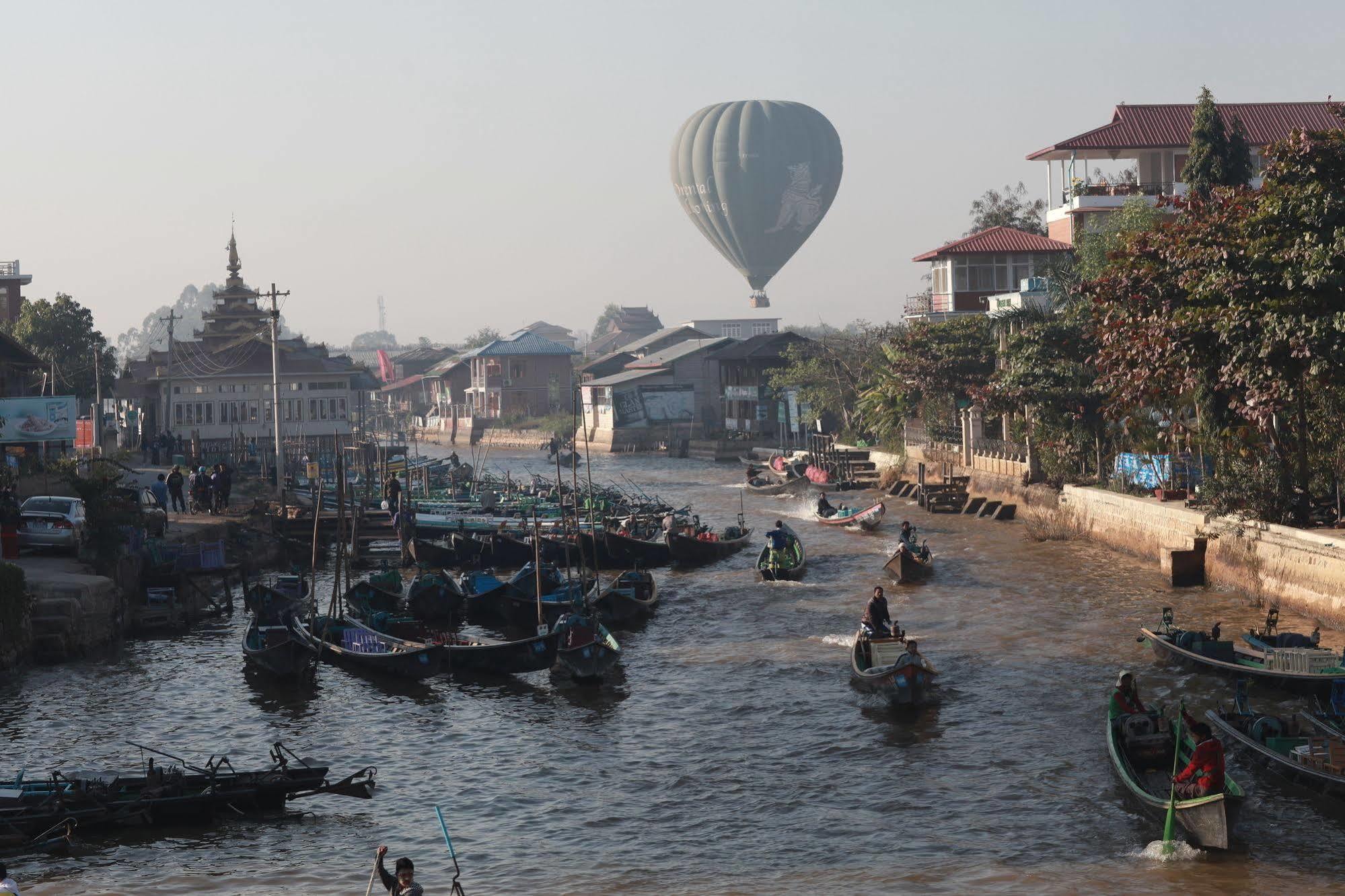 The Hotel Emperor-Inle Nyaung Shwe Ngoại thất bức ảnh